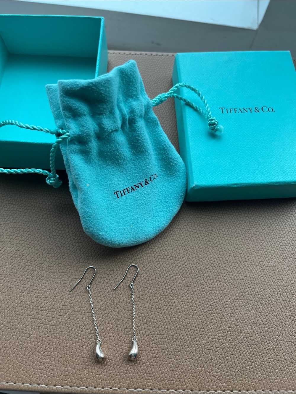 Tiffany & Co. Sterling Silver Teardrop Chain Earrings with Signature Blue Pouch